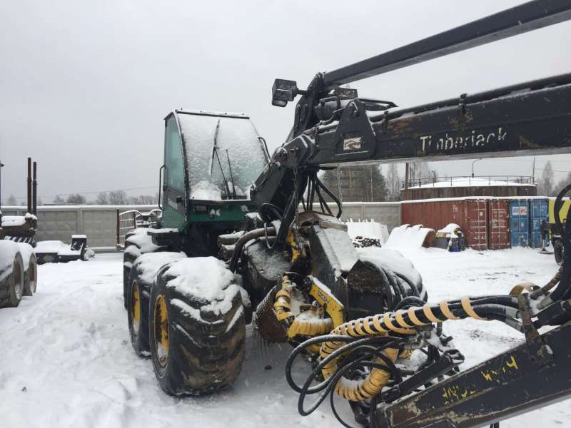 Timberjack-1270b-pic3